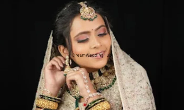 Makeup Artist Vanita More